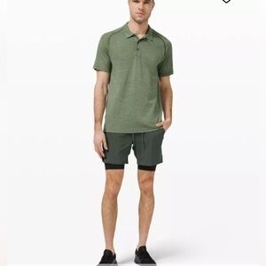 Men’s Lululemon Metal Vent Tech Polo 2.0
DESIGNED FOR RUNNING AND TRAINING